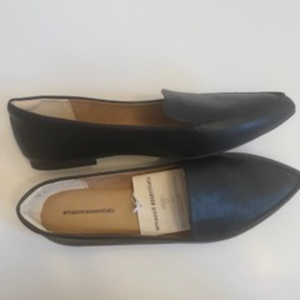 Essentials Women's‎ Flat Loafers, Slip-on, Black, 10, New